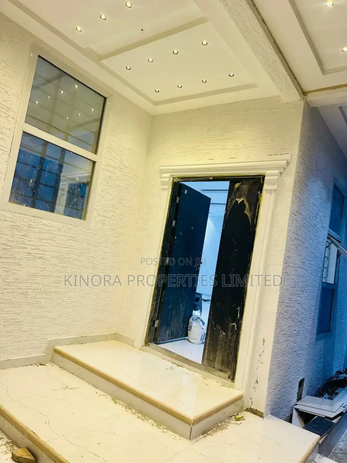 4bdrm Duplex in Botwe Star-Bite for sale