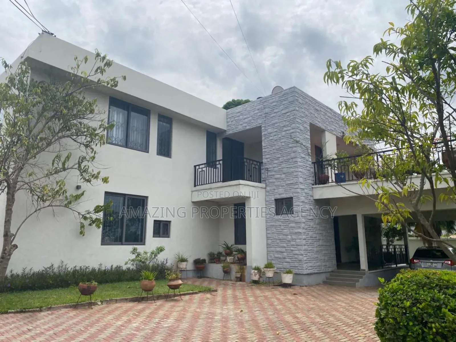 4bdrm House in Abelemkpe for rent