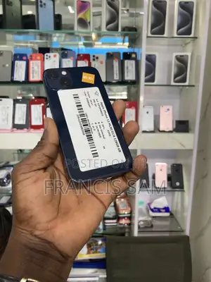 Apple iPhone 13 128 GB Black