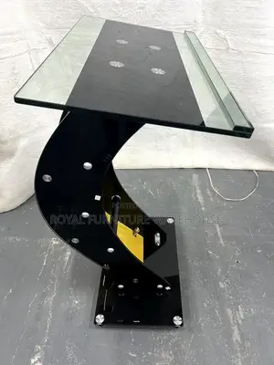 Fully Tempered Glass Curved Preaching Pulpit