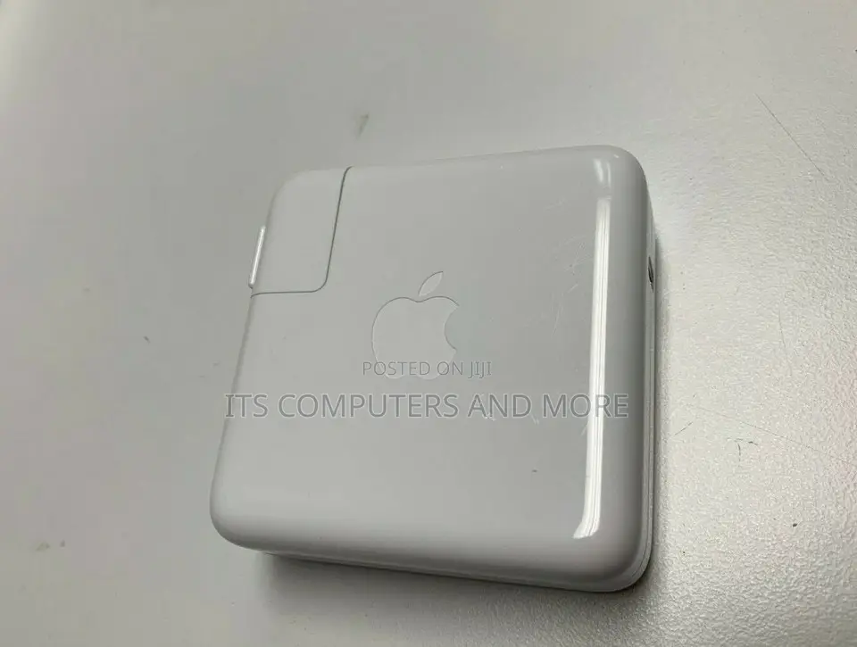 Apple 61w Type C Charger