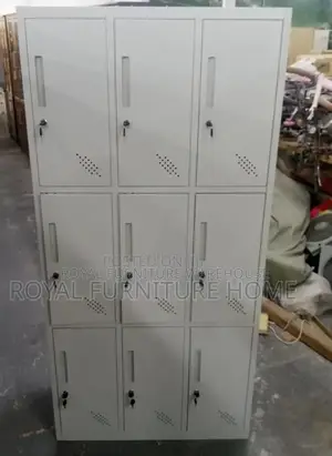 9 Lockers Metal Cabinet