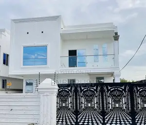 4bdrm House in Ashaley  Botwe, School Junction for sale
