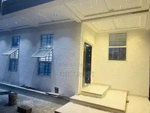 4bdrm House in Ashaley  Botwe, School Junction for sale
