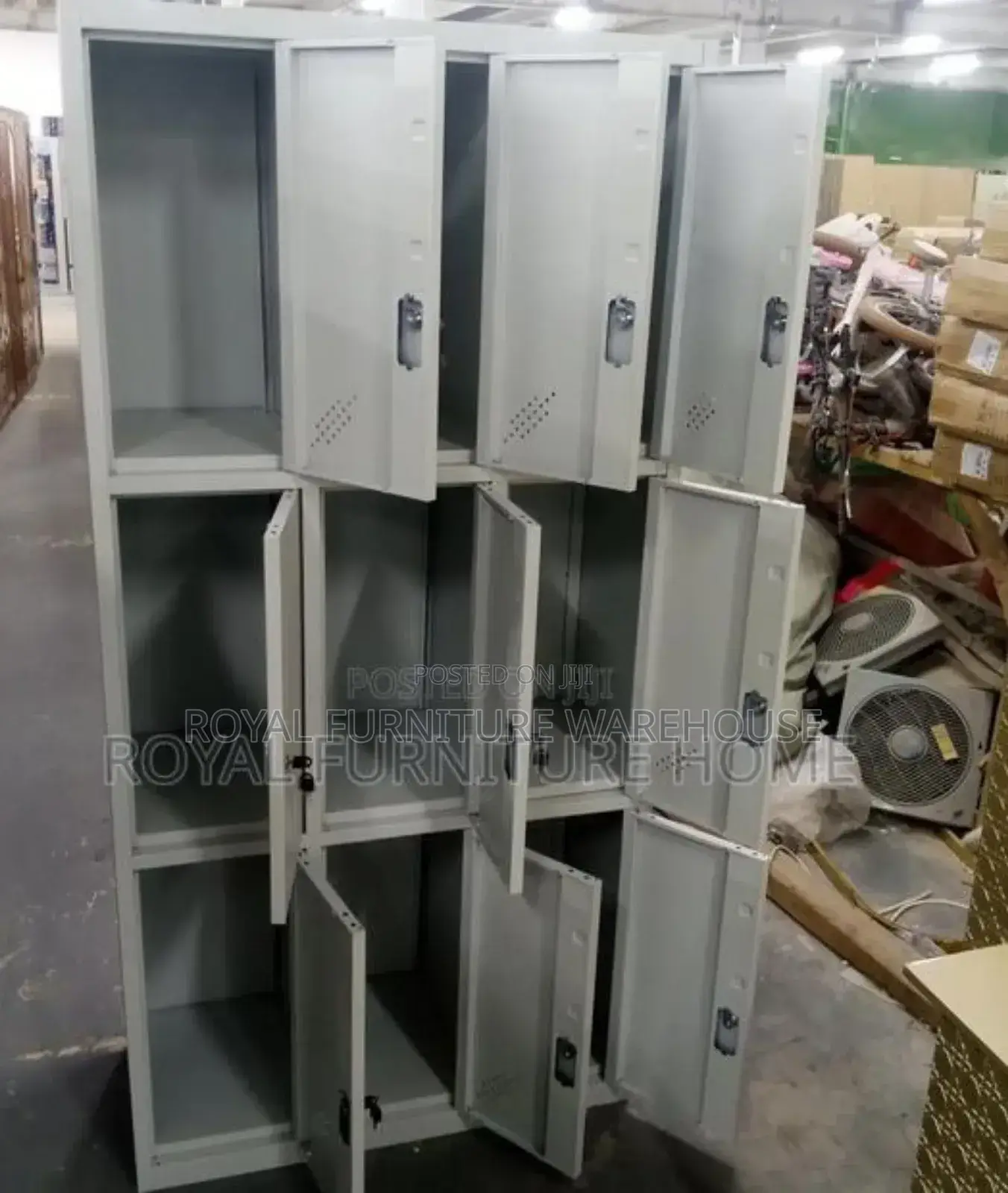 9 Lockers Metal Cabinet