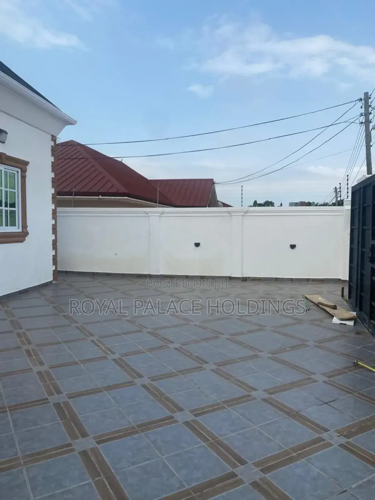 2bdrm House in Achimota for sale