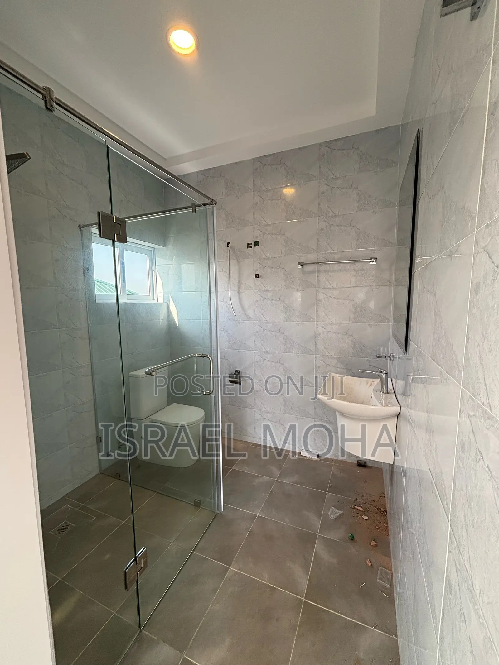 Executive Duplex Five Bedroom’S House for Sale