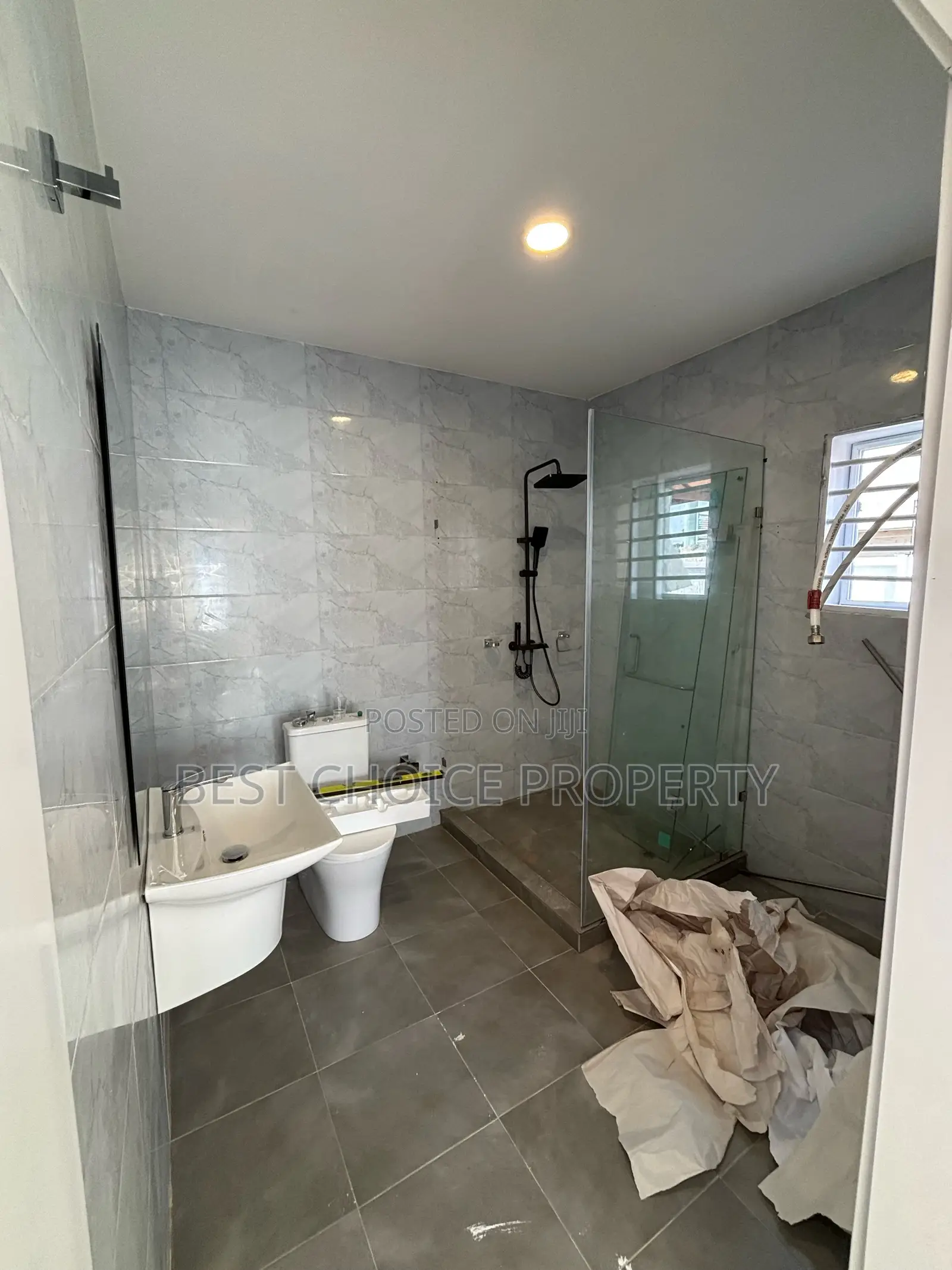 Executive Duplex Five Bedroom’S House for Sale