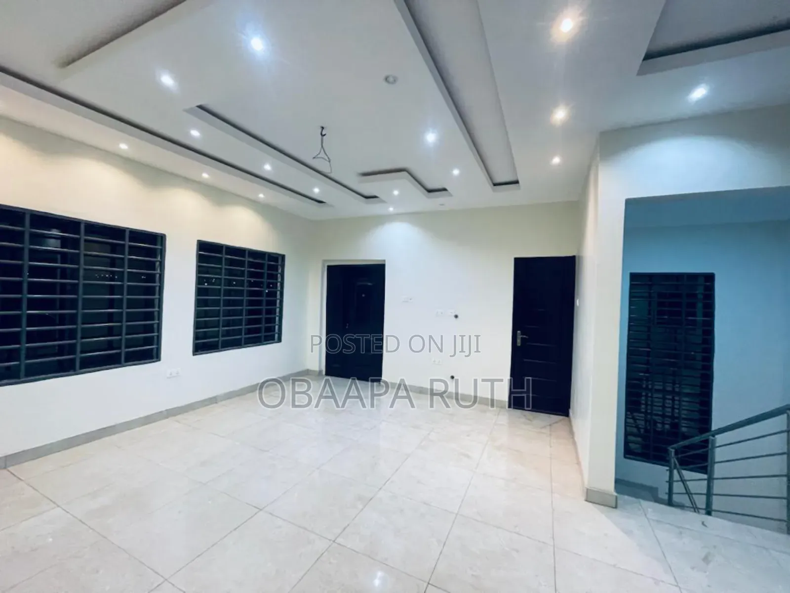 3bdrm Townhouse/Terrace in Dawhenya for sale