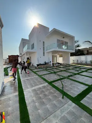 Executive Duplex Five Bedroom’S House for Sale