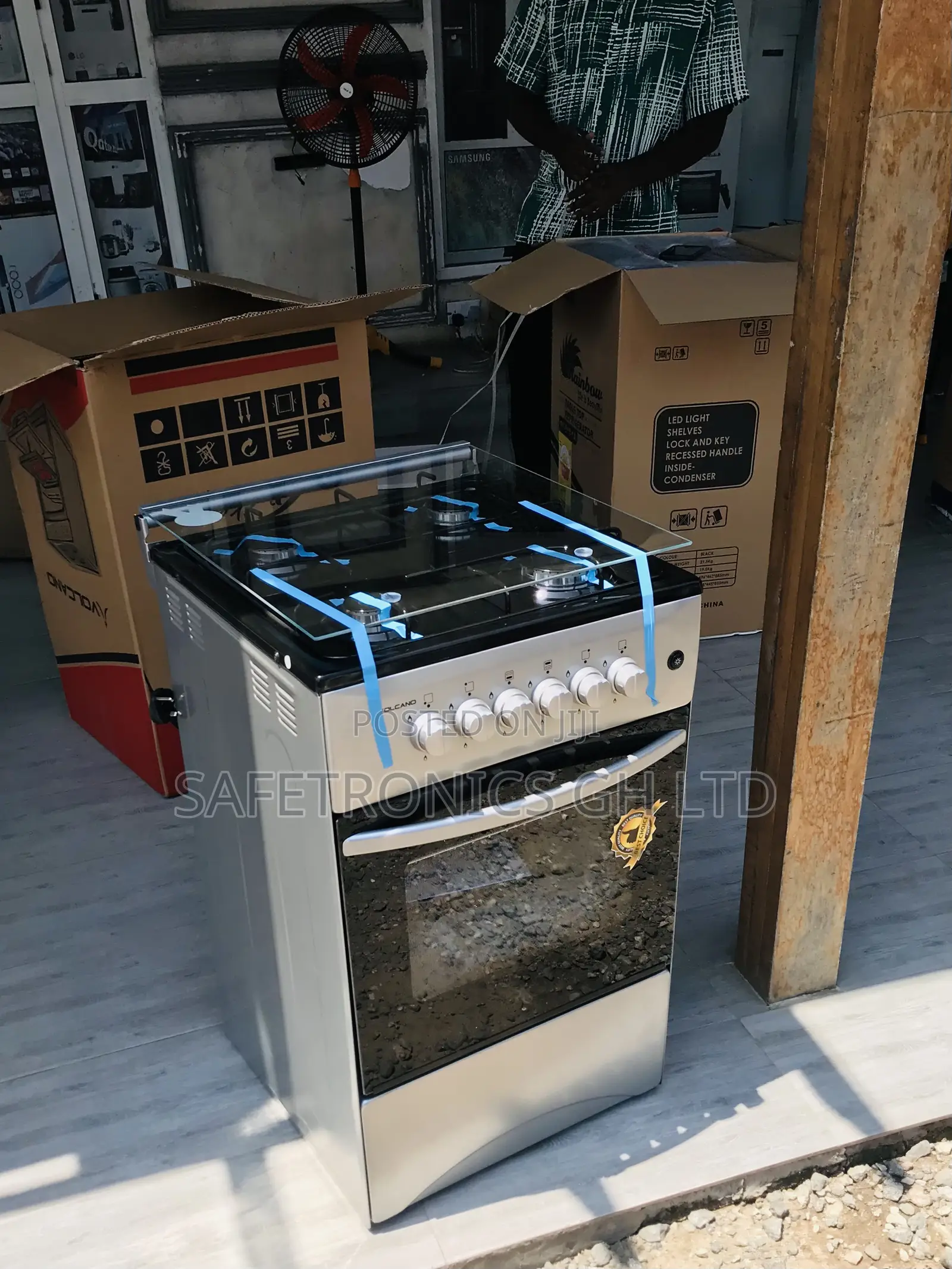 Boxed Grey 4 Gas Cooker Oven Volcano 50x50