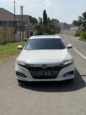 Honda Accord EX 2018 White