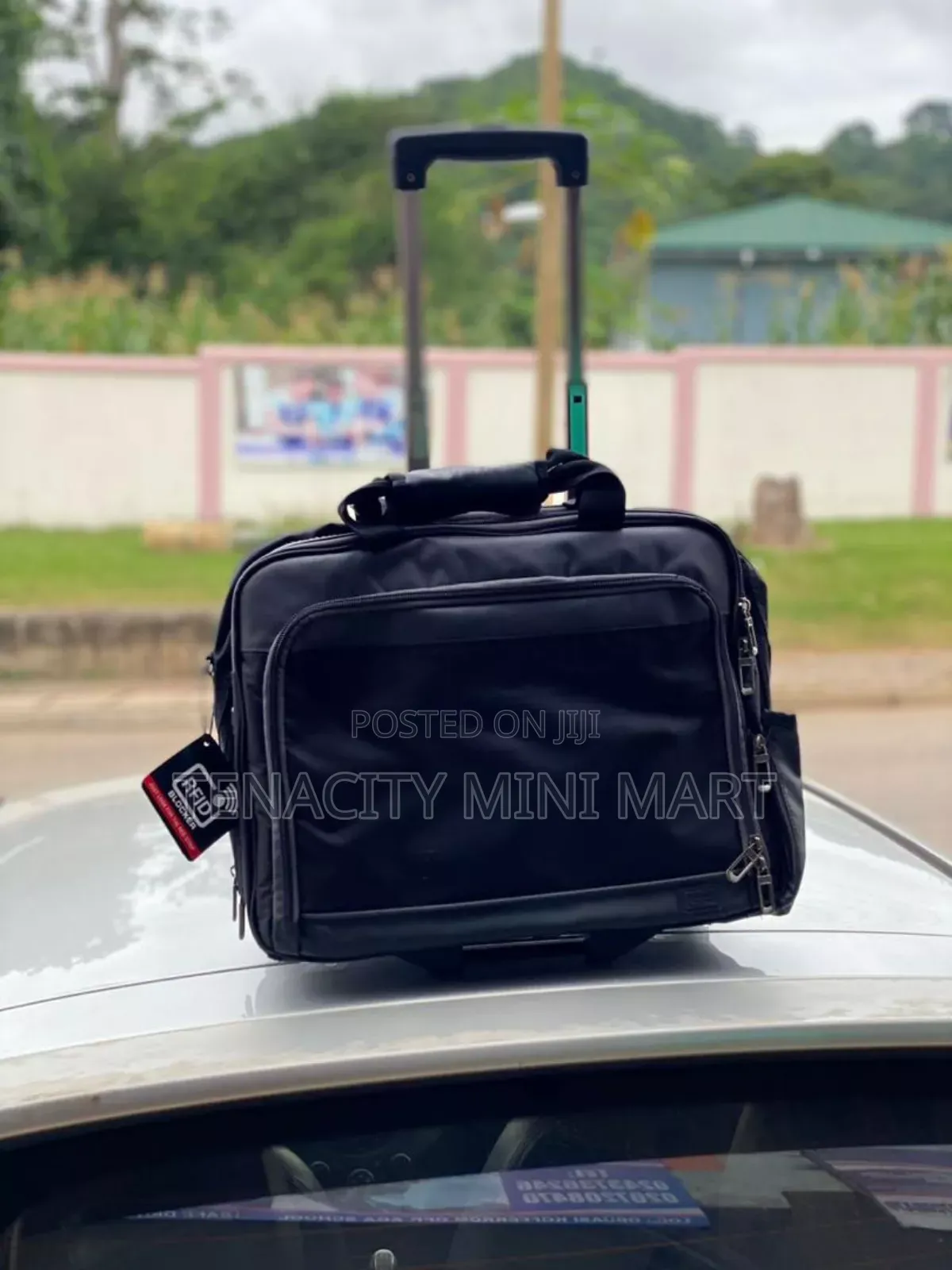 Golden Pacific Trolley Bag