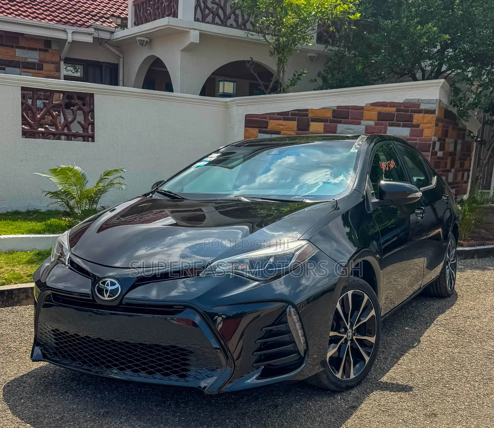Toyota Corolla XSE (1.8L 4cyl 2A) 2018 Black