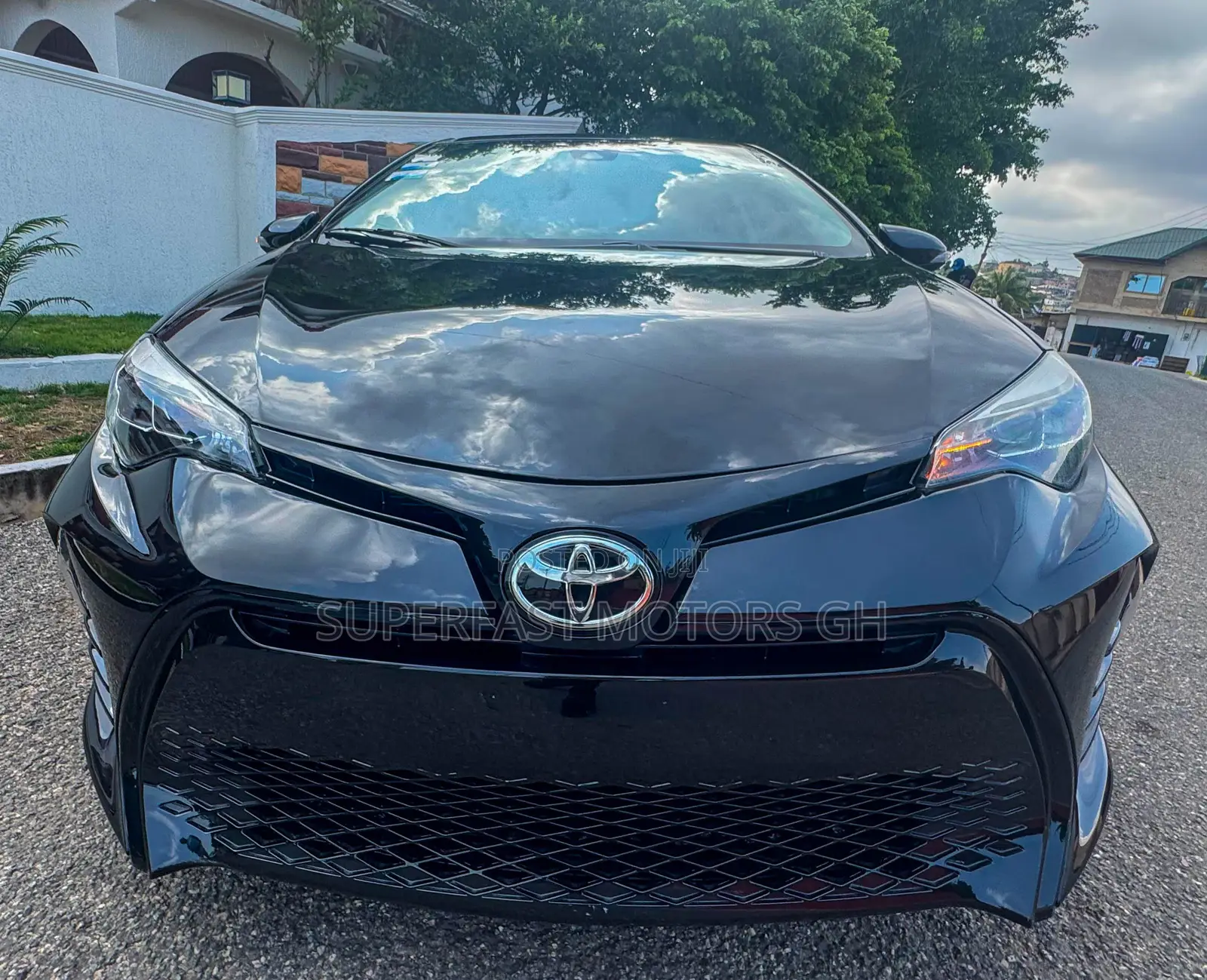 Toyota Corolla XSE (1.8L 4cyl 2A) 2018 Black