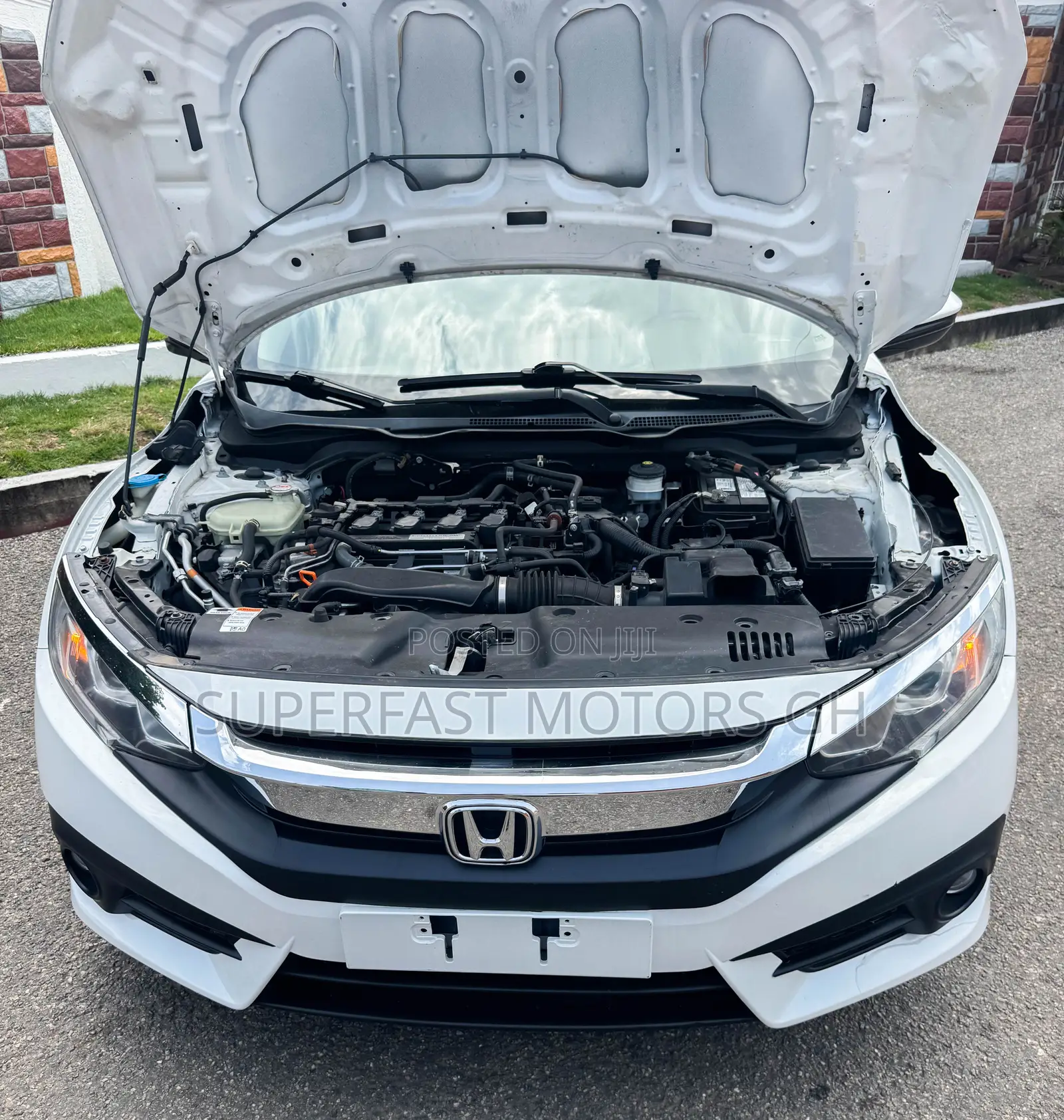 Honda Civic Touring 4dr Sedan (1.5L 4cyl) 2017 White