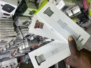 Apple Straps