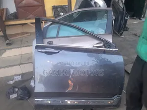 Honda CRV 2017 /2022 Front Door Right