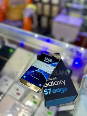New Samsung Galaxy S7 edge 32 GB Gold