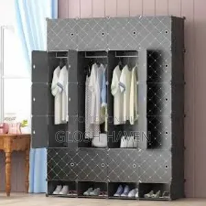 20 Cubes Wardrobe