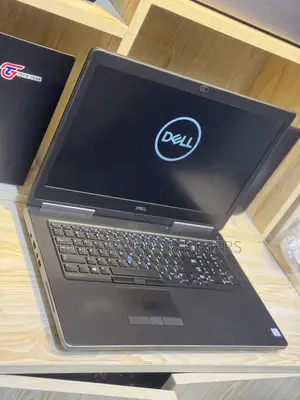 Laptop Dell Precision 17 7720 32GB Intel Core I7 HDD+SSD 1T