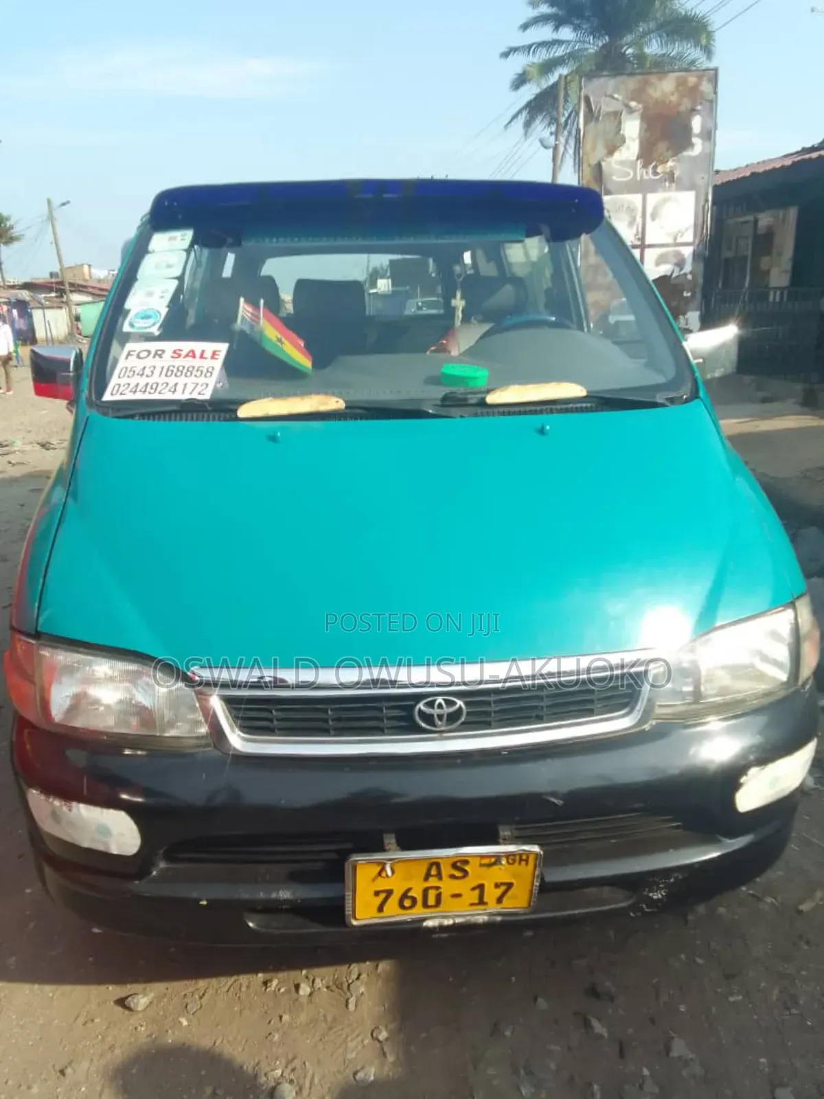 Toyota HiAce 2002 Green