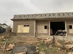 2bdrm Bungalow in Kwabenya for sale