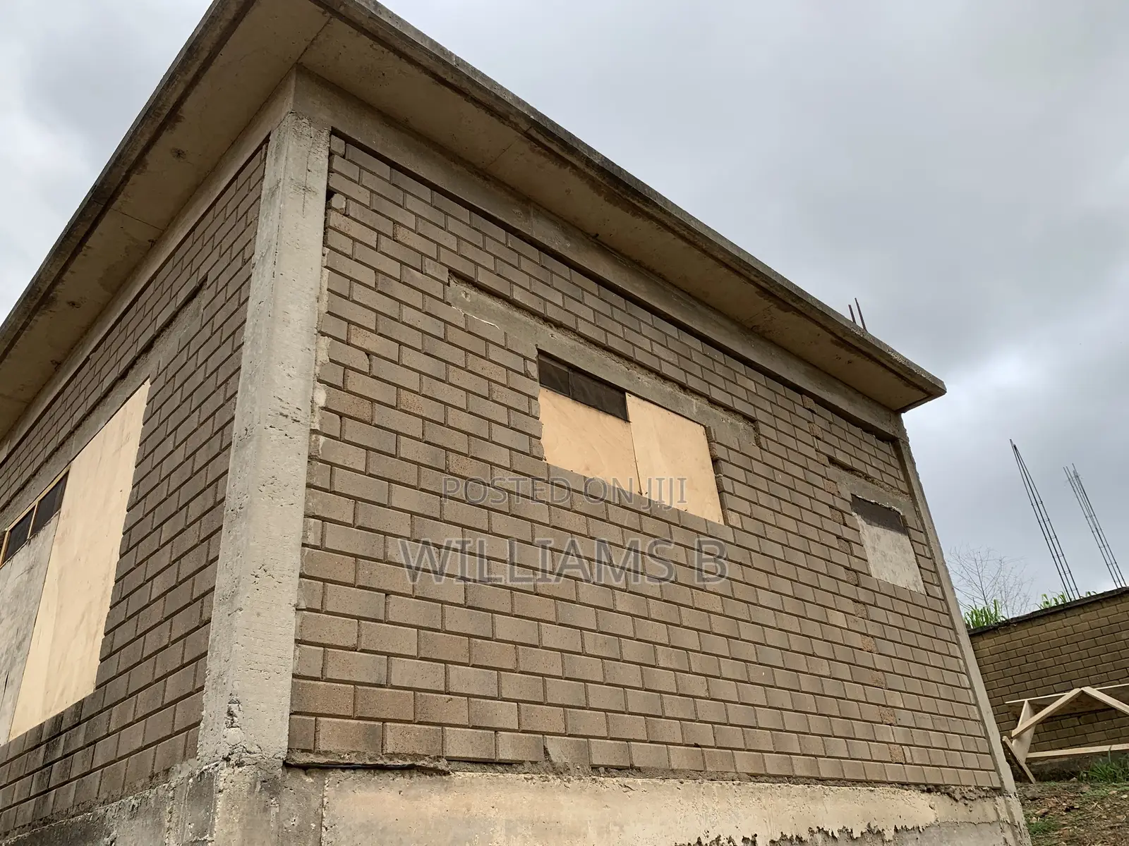 2bdrm Bungalow in Kwabenya for sale