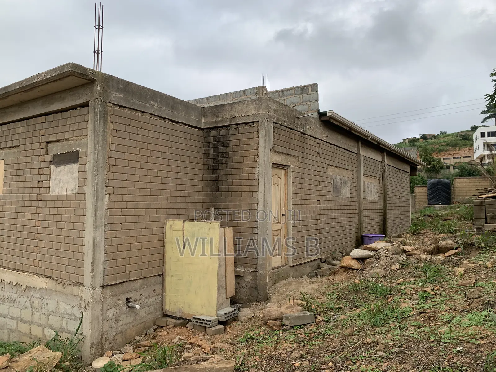2bdrm Bungalow in Kwabenya for sale