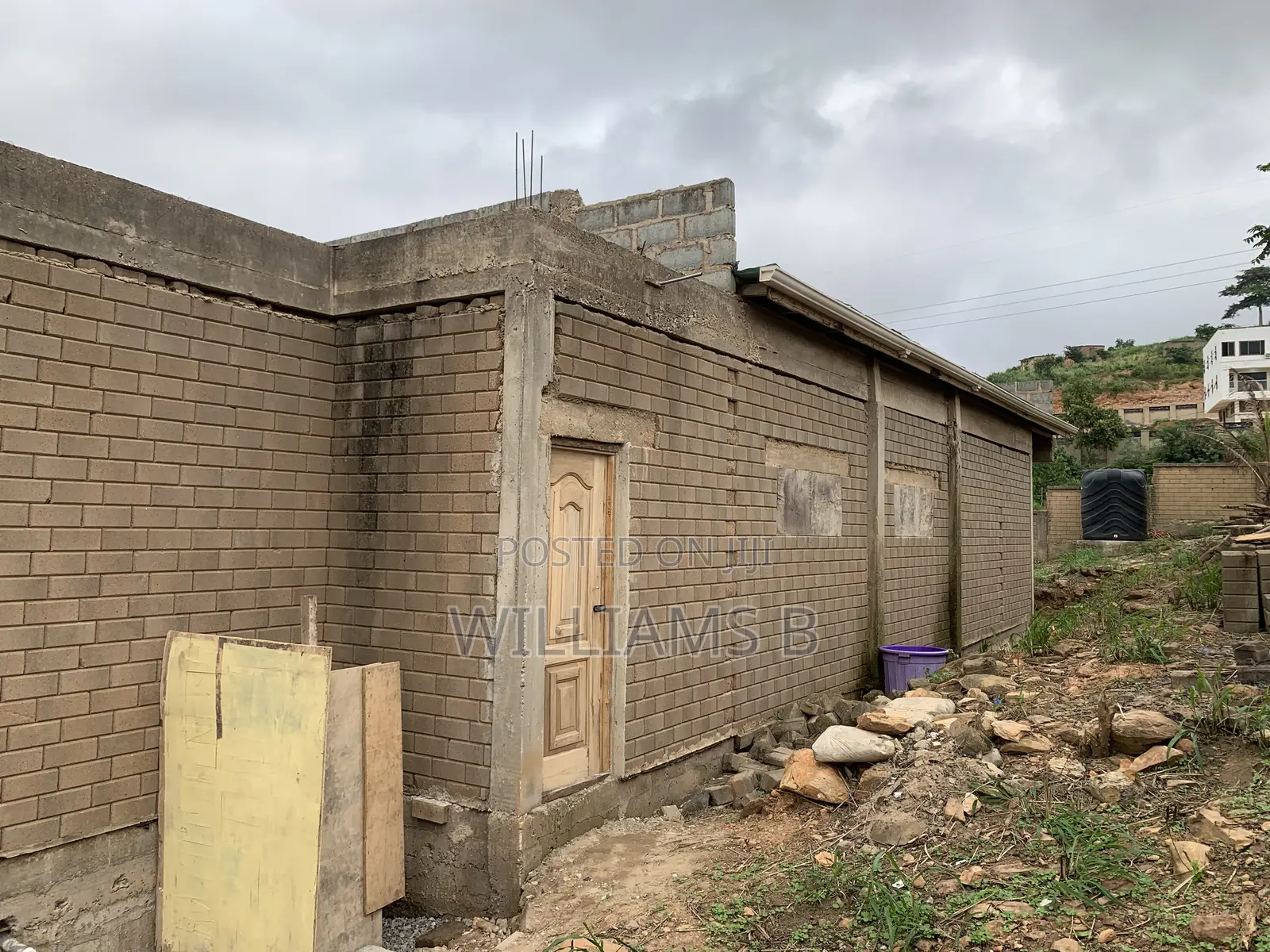 2bdrm Bungalow in Kwabenya for sale