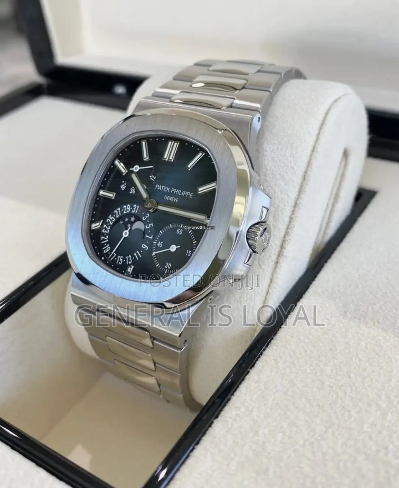 Patek Philippe Nautilus Blue Dial Moon Men Watch