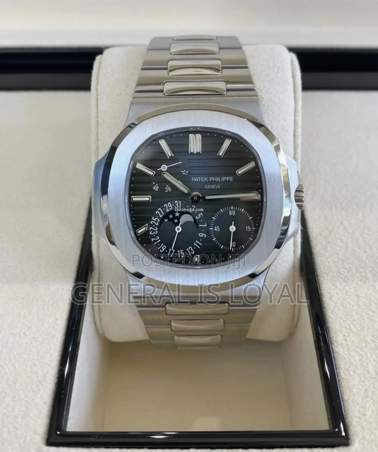 Patek Philippe Nautilus Blue Dial Moon Men Watch