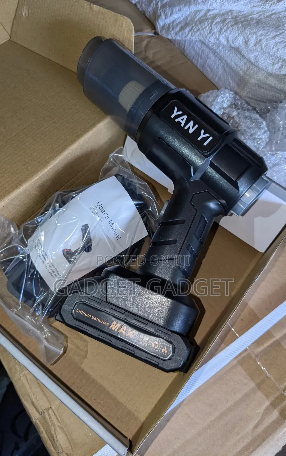 Vacuum Cleaner + Lithium Battery
