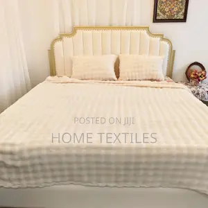 Off White Sleeping Blanket With 2 Pillowcases