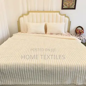 Fresh Blankets With 2 Pillow Covers