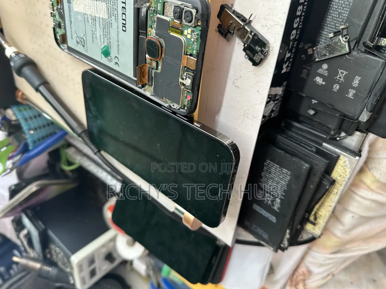 Phone Repair Screen Battery Board Samsung iPhone Replacement Sale