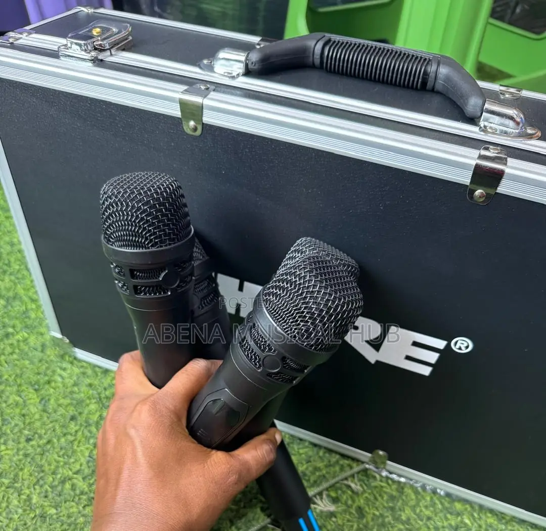 Shure Microphone 4 in 1 With Case