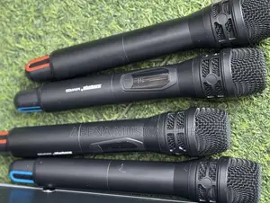 Shure Microphone 4 in 1 With Case