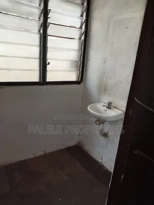 1bdrm House in Dansoman Sahara for rent