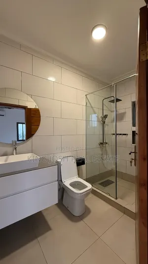 2bdrm Apartment in Manet, Palace Mall, Spintex for rent