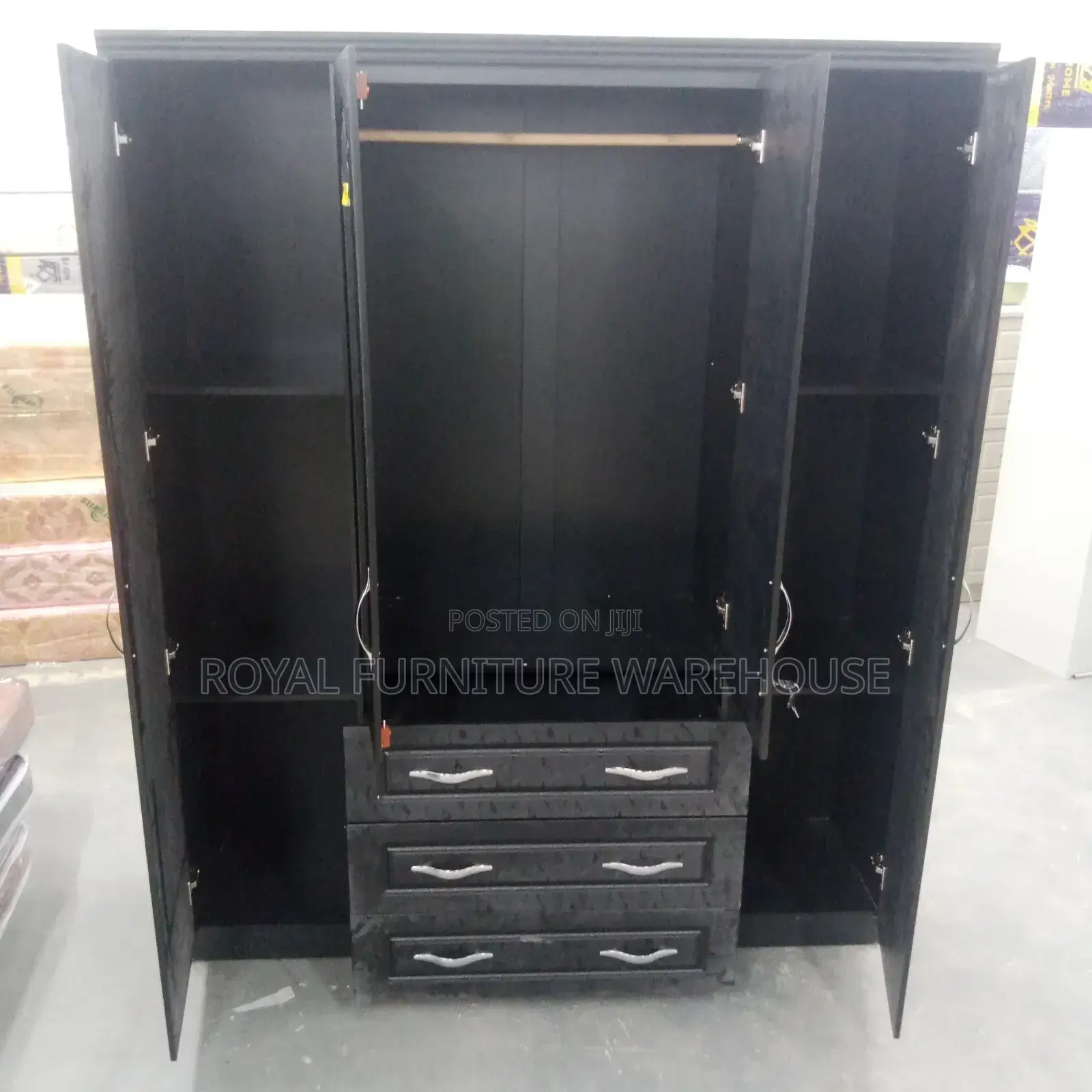 4 Doors Opening Wardrobe