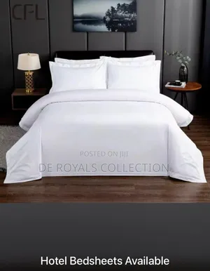 Photo - 6 Piece White Hotel Bedsheets
