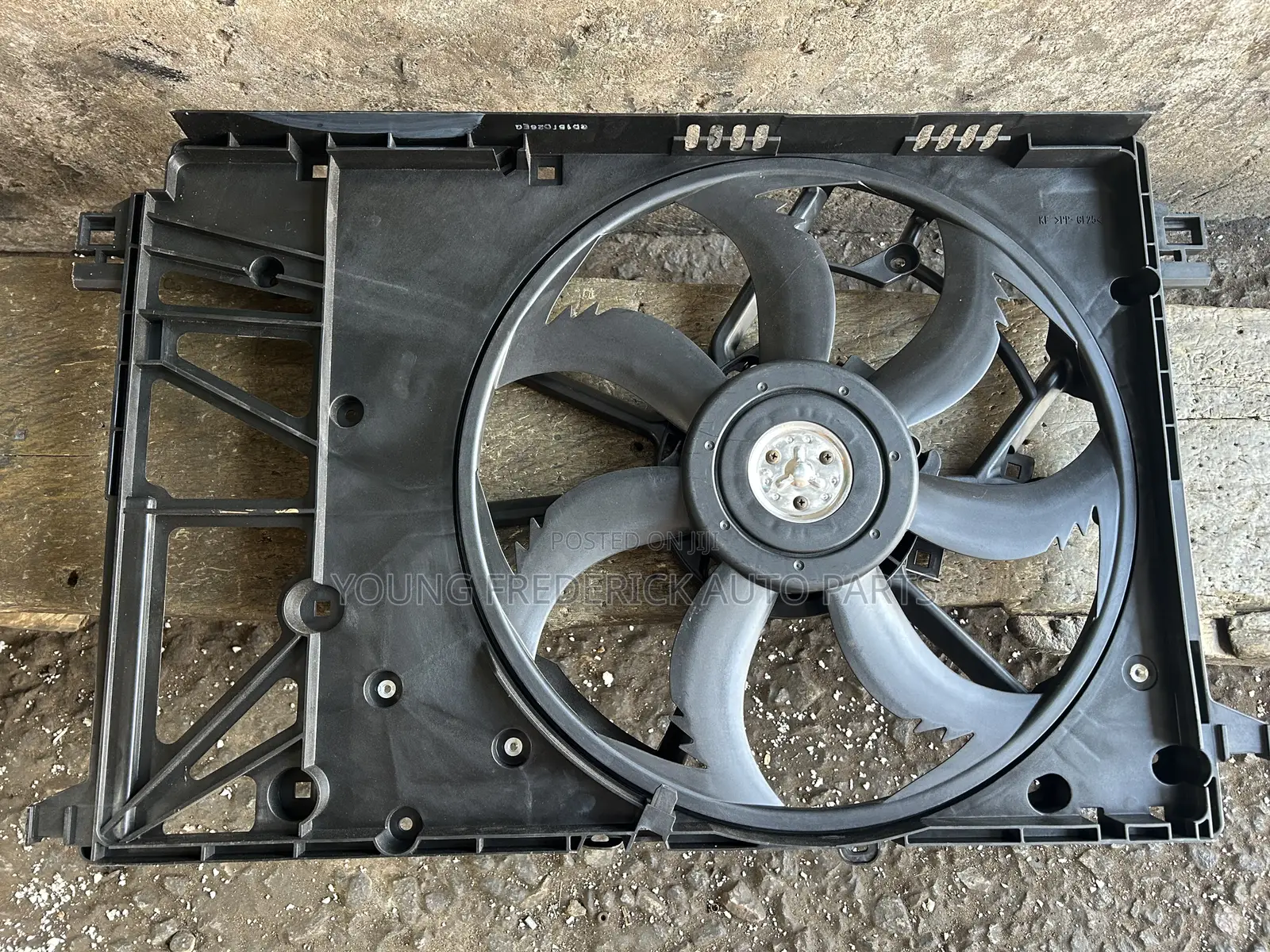 Toyota Rav 4/Camry 2019 2020 Radiator Fan