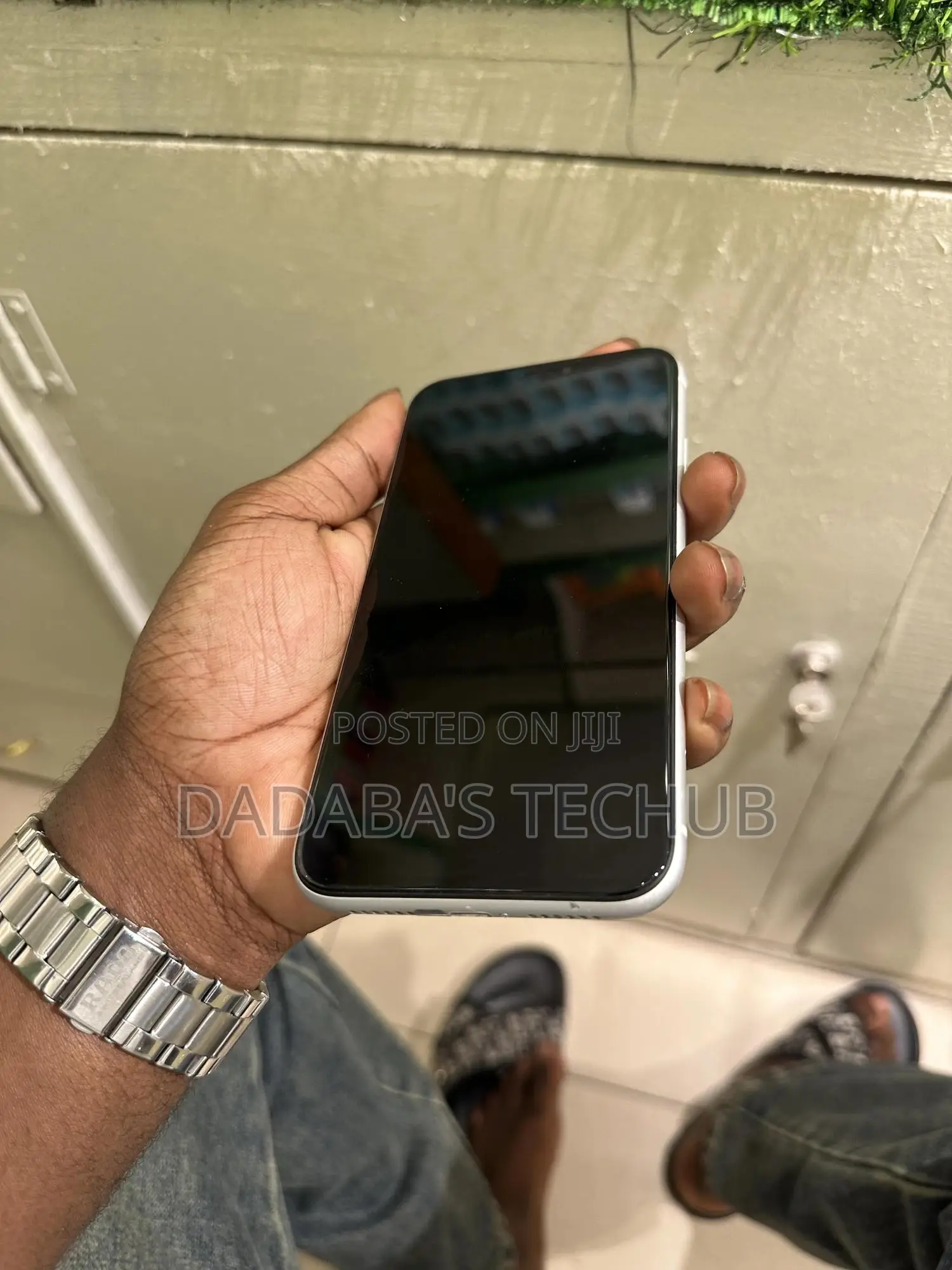 Apple iPhone XR 64 GB White