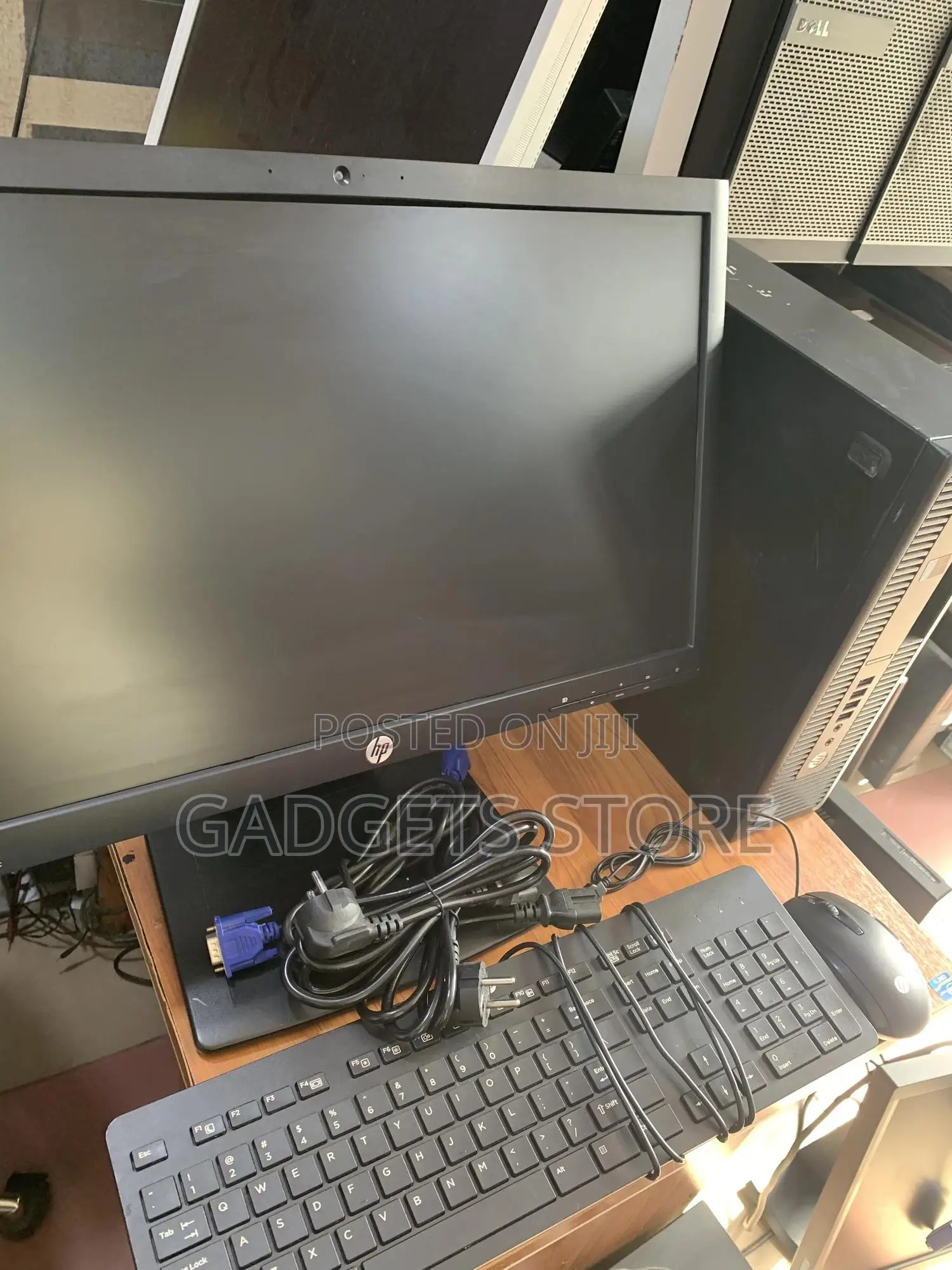 Desktop Computer HP ProDesk 400 8GB Intel Core I5 SSD 256GB