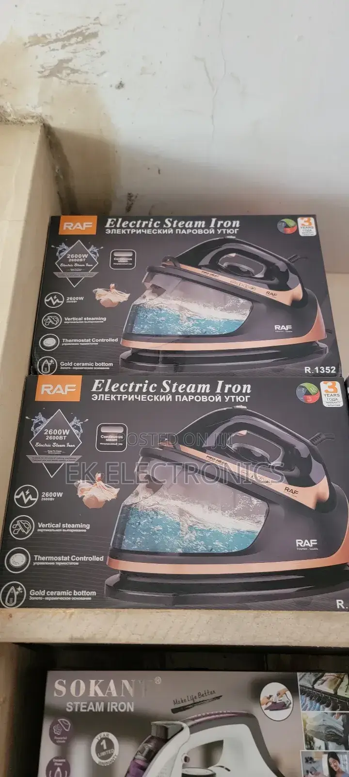 Raf Electronic Steam Iron
