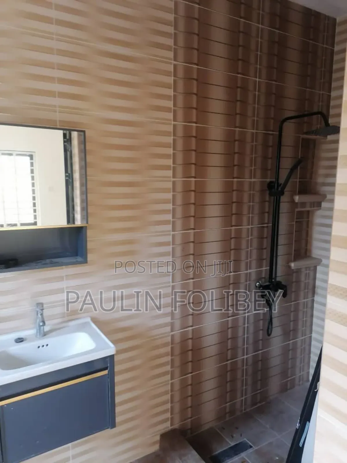 3bdrm Duplex in Dg Properties, Amasaman for sale