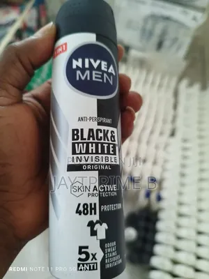 Black White Original Anti-Perspirant Deodorant Spray