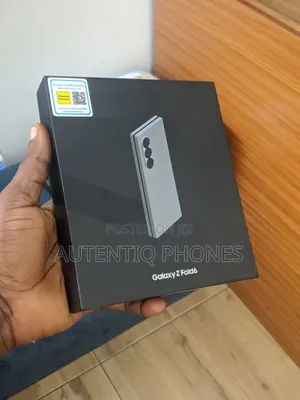 New Samsung Galaxy Z Fold6 256 GB Silver