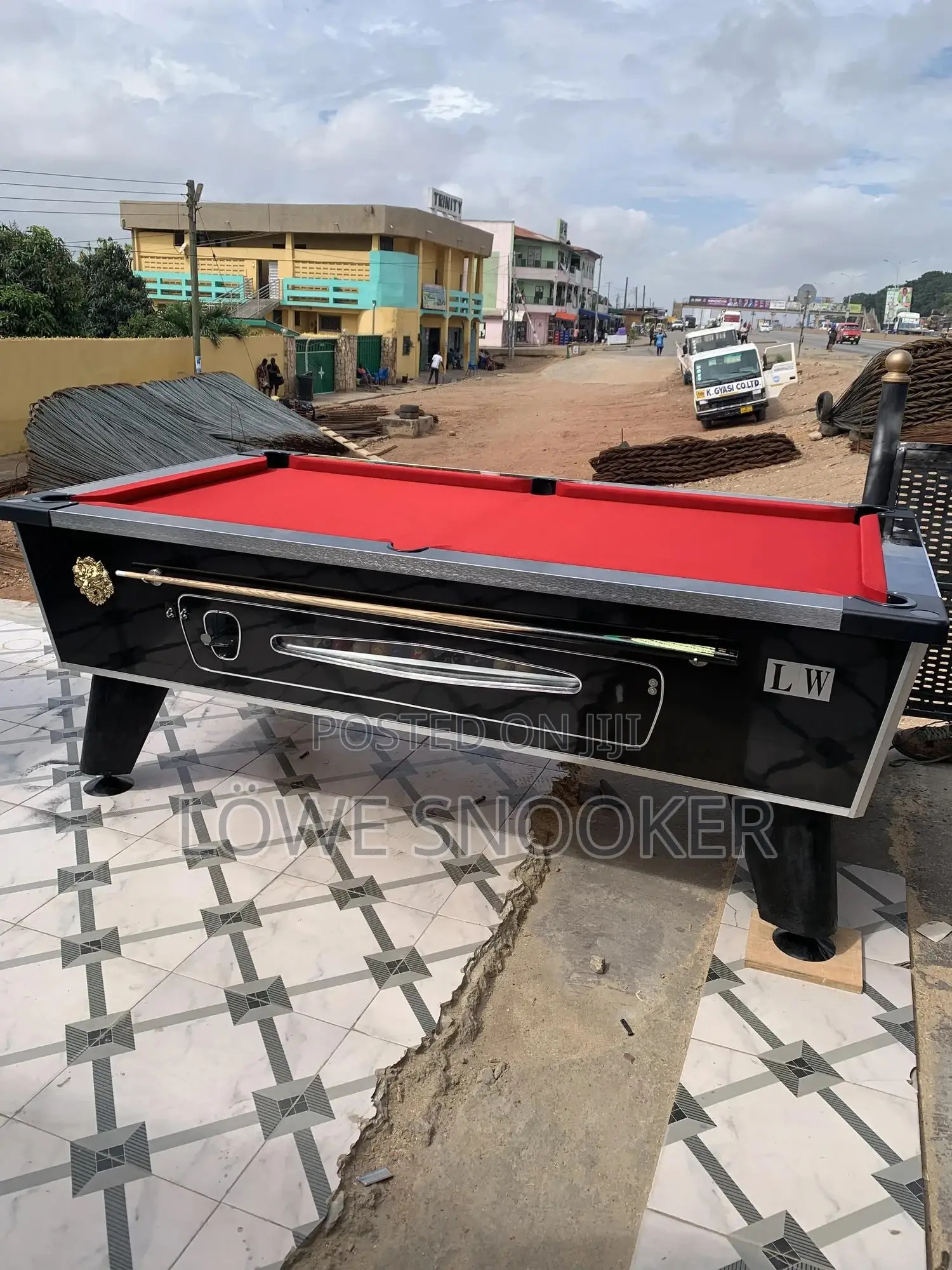 Standard Pool Tables Available For A Cool Price